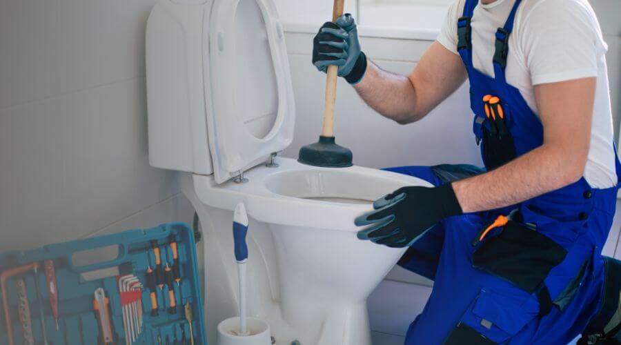Expert burst pipe repair services in Parrott, GA